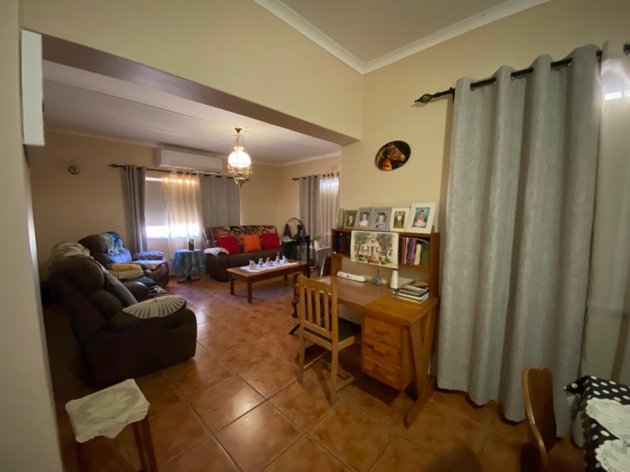 3 Bedroom Property for Sale in Vanrhynsdorp Western Cape